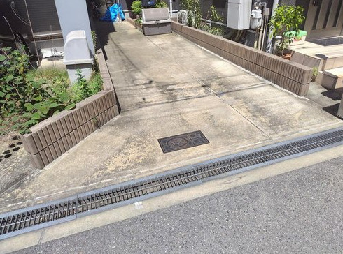 御幣島6丁目中古戸建の前面道路含む現地写真|◆ガレージは青空平面１台付です！
◆近隣で探す心配がございません♪
◆売主様居住中につき、事前予約をお願いいたします！