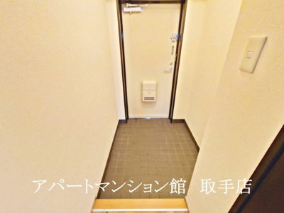 【玄関】 | リバーサイドヒルズ