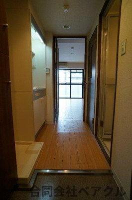 【玄関】 | SHICATA　SEPT　BLDG
