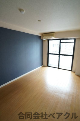 【寝室】 | SHICATA　SEPT　BLDG