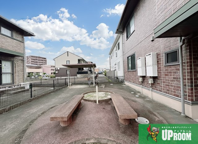 メルベーユ・ボヌールの駐車場