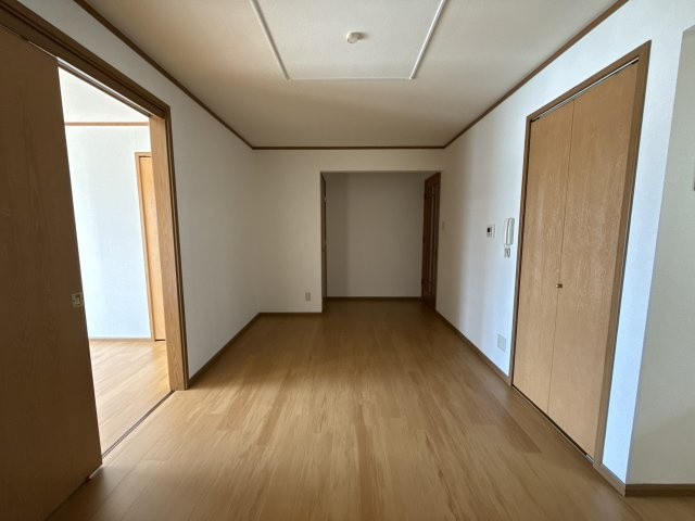 メイプルコートΙの居間・リビング
