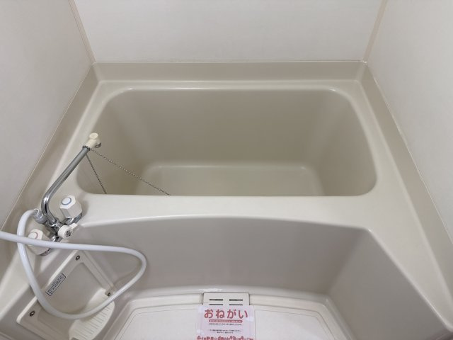 メイプルコートΙの浴室