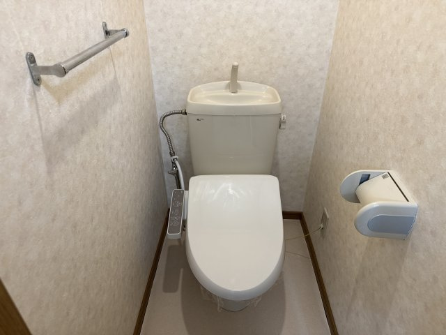 メイプルコートΙのトイレ
