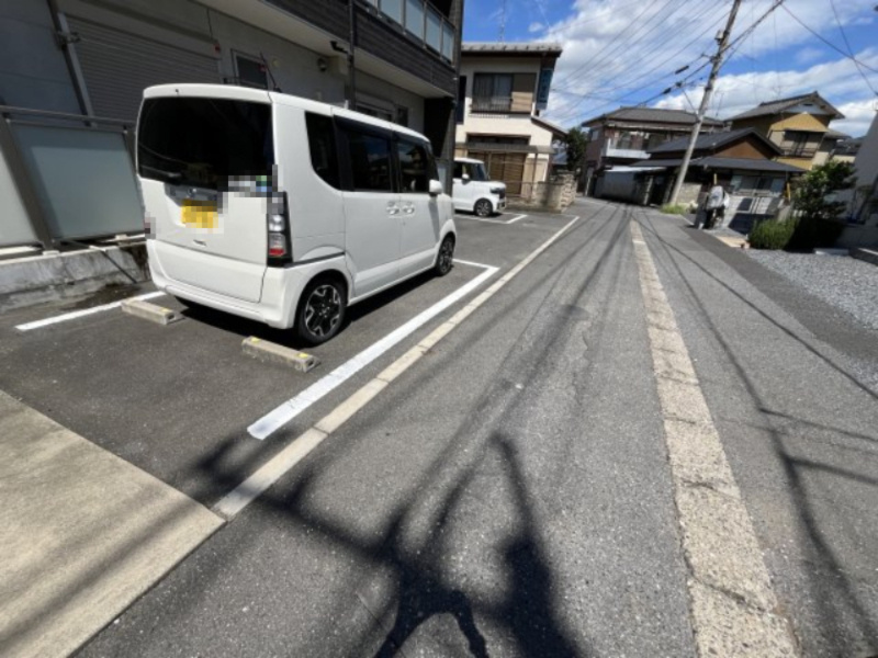 リブリ・Valenciaの駐車場|駐車スペースもあります