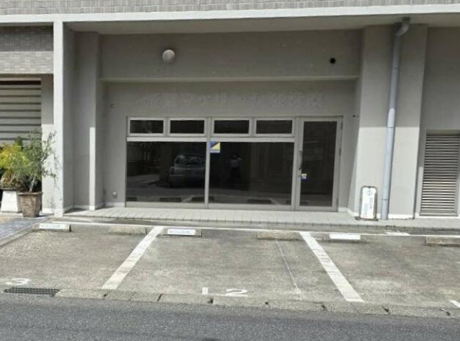 栗東市綣３丁目の店舗一部の外観|外観も気になるポイント