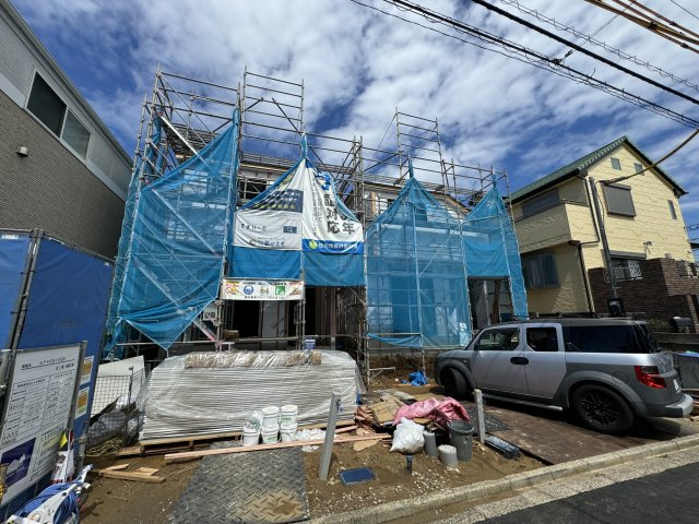 松戸市常盤平西窪町新築戸建【常盤平第三小学校：2分】の外観|区画全景・8月20日撮影