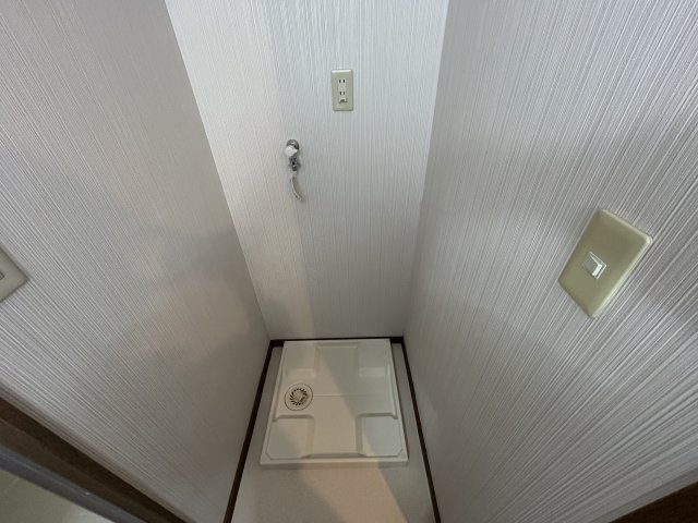 大英ビルの洗面所