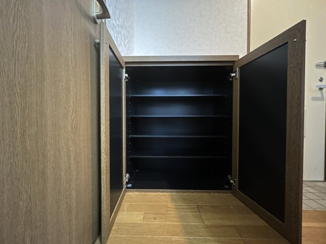 大英ビルの収納