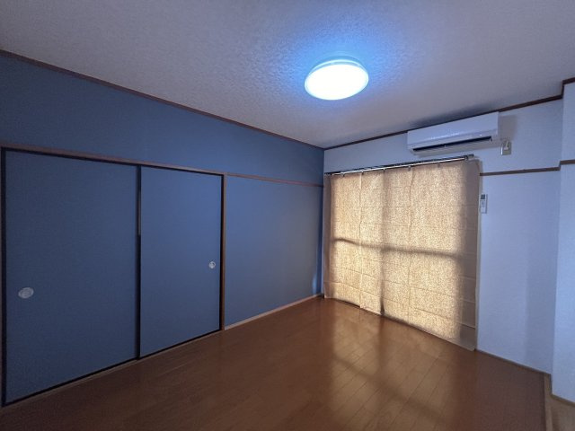 大英ビルの寝室