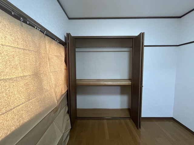 大英ビルの収納