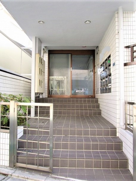 ハイムエーデルワイスのエントランス