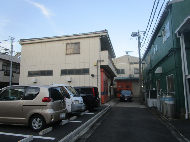 足立区神明２丁目の工場の外観