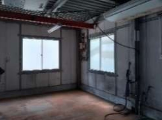 足立区神明２丁目の工場の内装