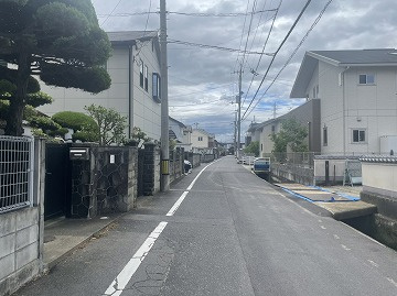 伏石町　土地の周辺