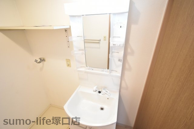 ベルメゾン若王寺の洗面所