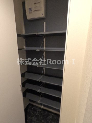 【収納】 | マグノリア古市・旭化成ヘーベルメゾンHEBEL HAUS | 毎日通る玄関はこちらです