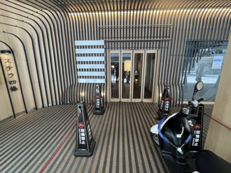 【エントランス】