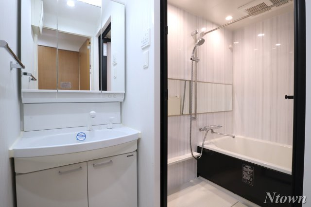 【洗面所】 | ノヴェル新栄 | 脱衣スペースもあります