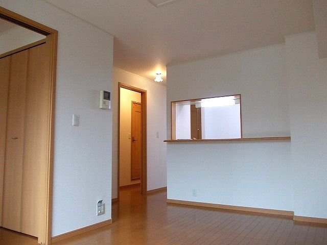 アメニティ・アミノウチＡの居間・リビング