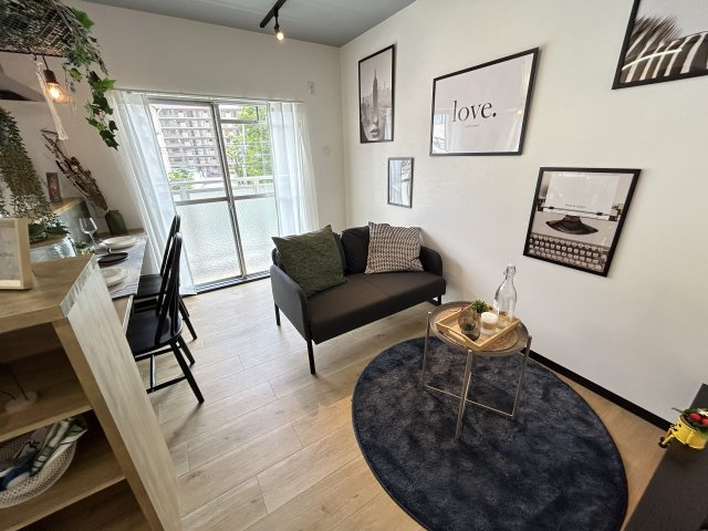 【居間・リビング】 | 仁川リバーサイドハイツA棟