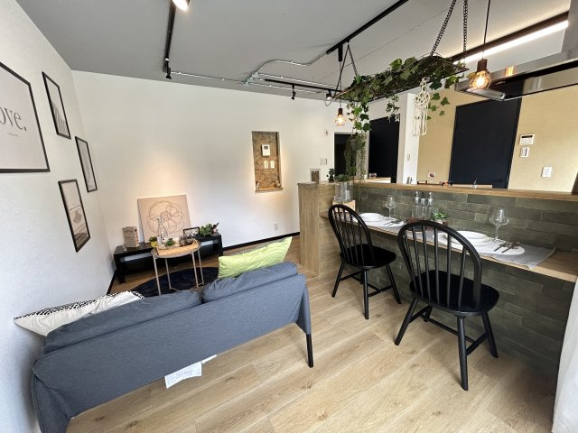 【居間・リビング】 | 仁川リバーサイドハイツA棟