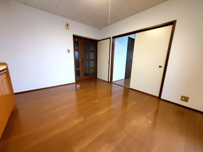 【洋室】 | コーポ生子