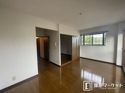 【居間・リビング】 | プロミネンス涼松