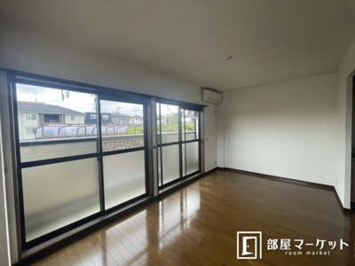 【居間・リビング】 | プロミネンス涼松