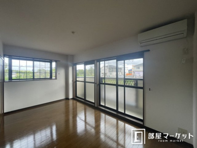 【内装】 | プロミネンス涼松