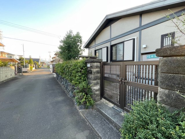 余戸東二丁目中古戸建の外観