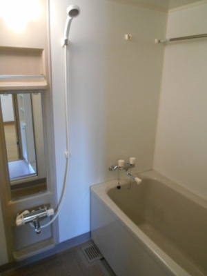 【浴室】 | 仲介手数料０円！HPに初期費用掲載「プライスホーム」で検索！クリエート日赤通りII