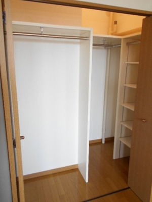 【収納】 | 仲介手数料０円！HPに初期費用掲載「プライスホーム」で検索！クリエート日赤通りII