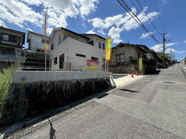 中古戸建　　相田3丁目の前面道路含む現地写真