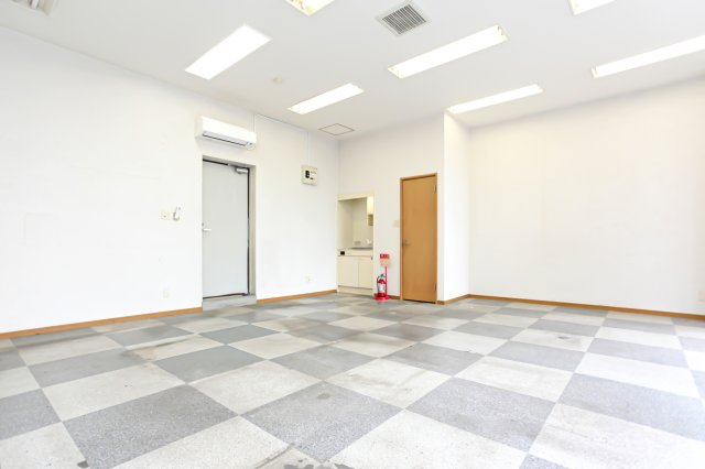 ダイナコートエスタディオ東公園Ⅱ　1階の内装