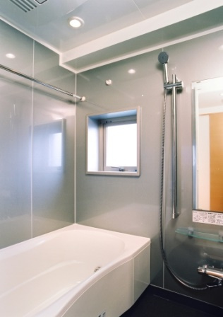 ピアッツァレント今井町の浴室|浴室乾燥暖房機、追い機能付きのバスルーム