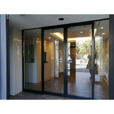 【エントランス】 | ポルトボヌール神戸湊川公園