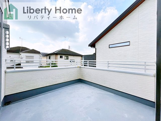 土浦市おおつ野7丁目　中古戸建のバルコニー