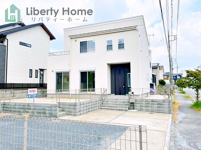 土浦市おおつ野7丁目　中古戸建の外観|ご予約をいただければ、『平日の空いた時間』『周辺物件まとめて見たい』『1件だけ見たい』ももちろん可能です♪
お気軽にお問合せください♪