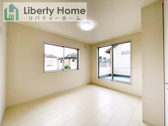 土浦市おおつ野7丁目　中古戸建の洋室