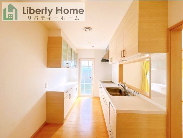 土浦市乙戸南2丁目　中古戸建のキッチン