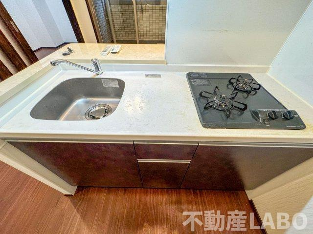 プレジオ難波ASIANのキッチン