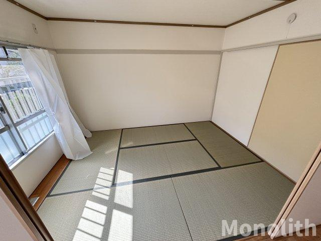 光明台18号棟の内装