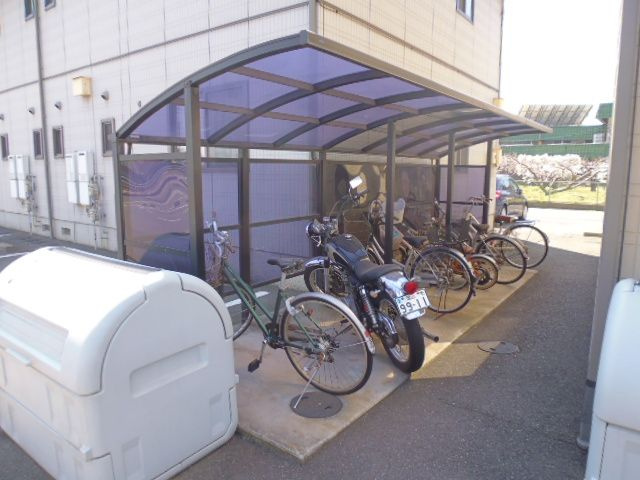 倉敷市神田３丁目のアパートのその他共用部分|駐輪場