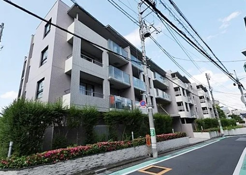 カスタリア参宮橋の外観