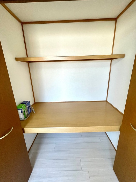アネックス河尻　Dの収納|別部屋写真です。