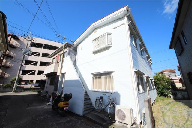 西江井島グリーンハイツの外観