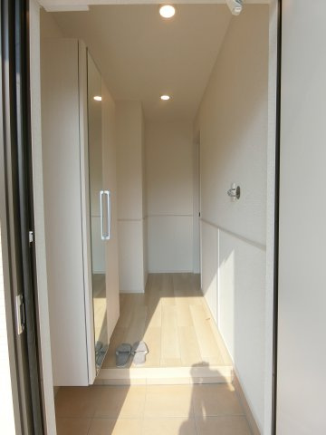 ヒカルサ境港外江町イーストⅡの玄関