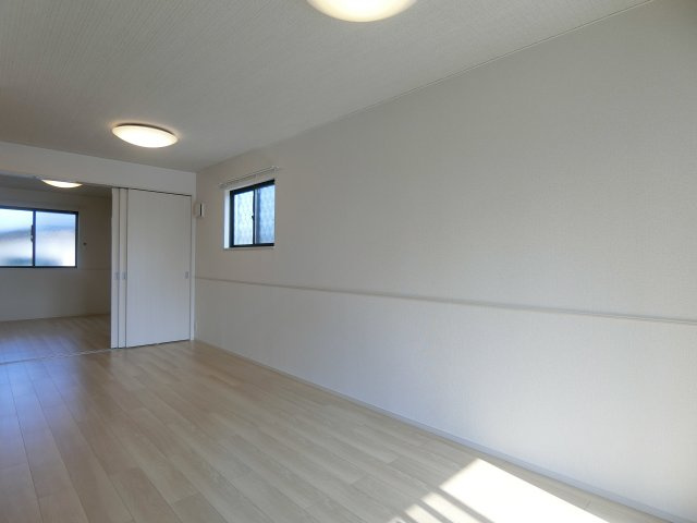 ヒカルサ境港外江町イーストⅡの居間・リビング