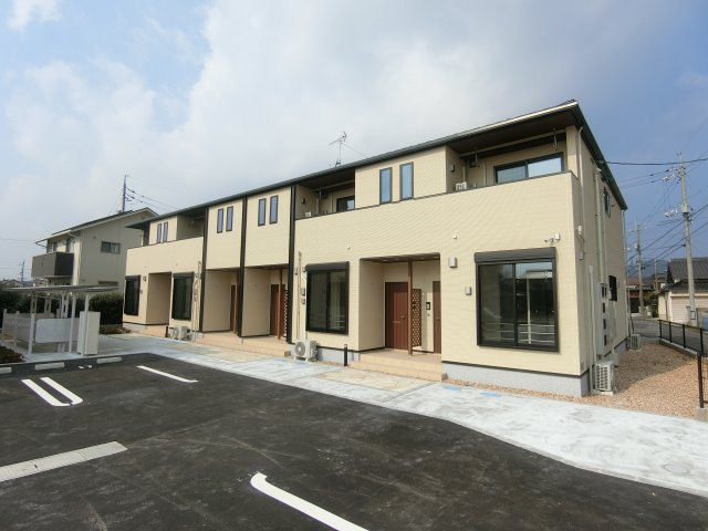 ヒカルサ境港外江町イーストⅡの外観